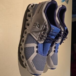 Stylish Blue and Gray Women's Athletic Shoes